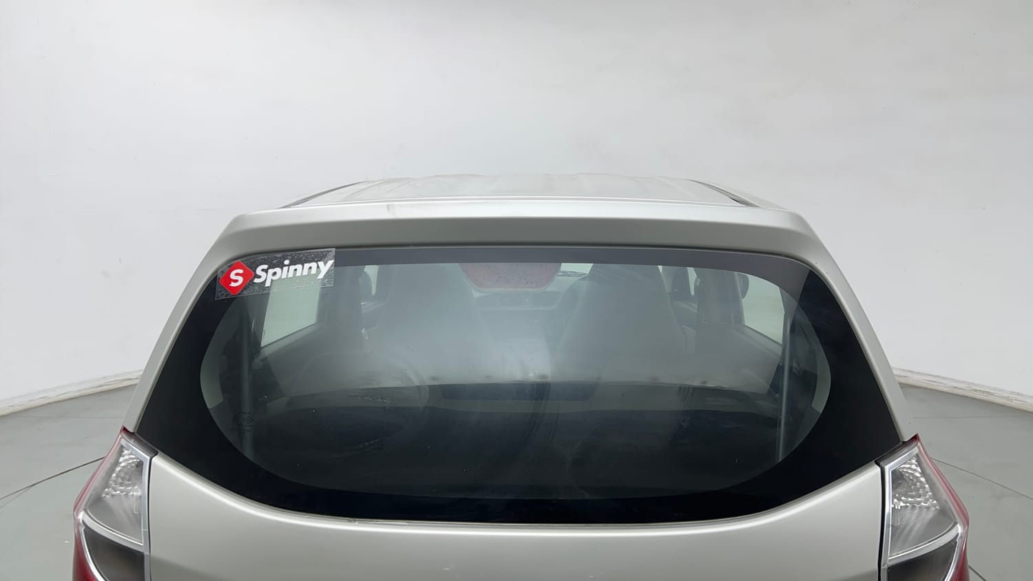 Used 2016 Maruti Suzuki Alto K10 LXi Petrol Manual exterior BACK WINDSHIELD VIEW