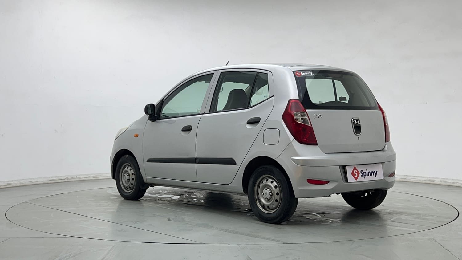 Used 2013 Hyundai i10 Era 1.1 iRDE2 Petrol Manual exterior LEFT REAR CORNER VIEW