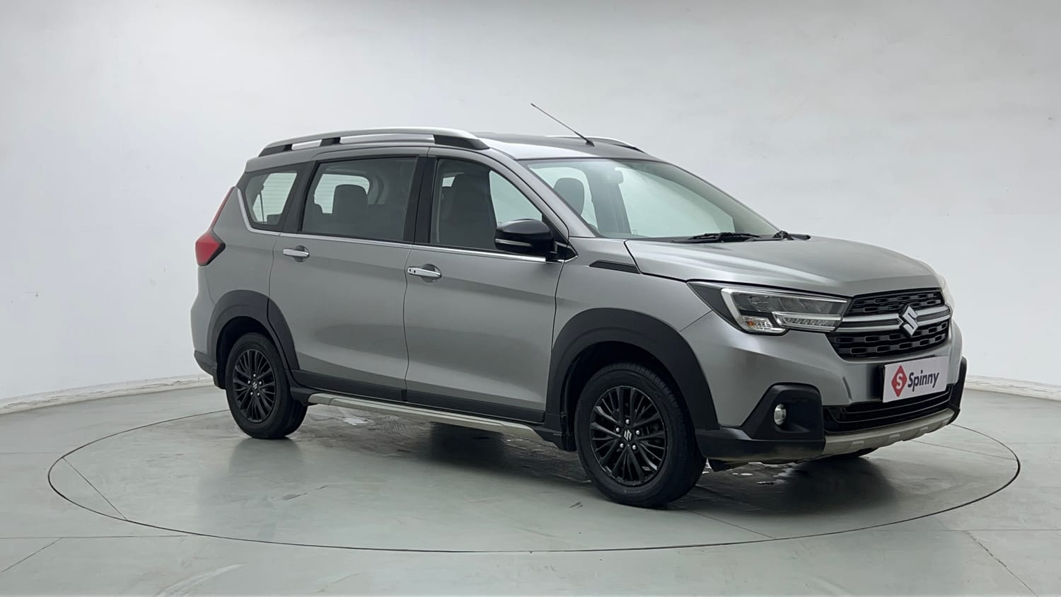 Used 2020 Maruti Suzuki XL6 Zeta MT Petrol Petrol Manual exterior RIGHT FRONT CORNER VIEW