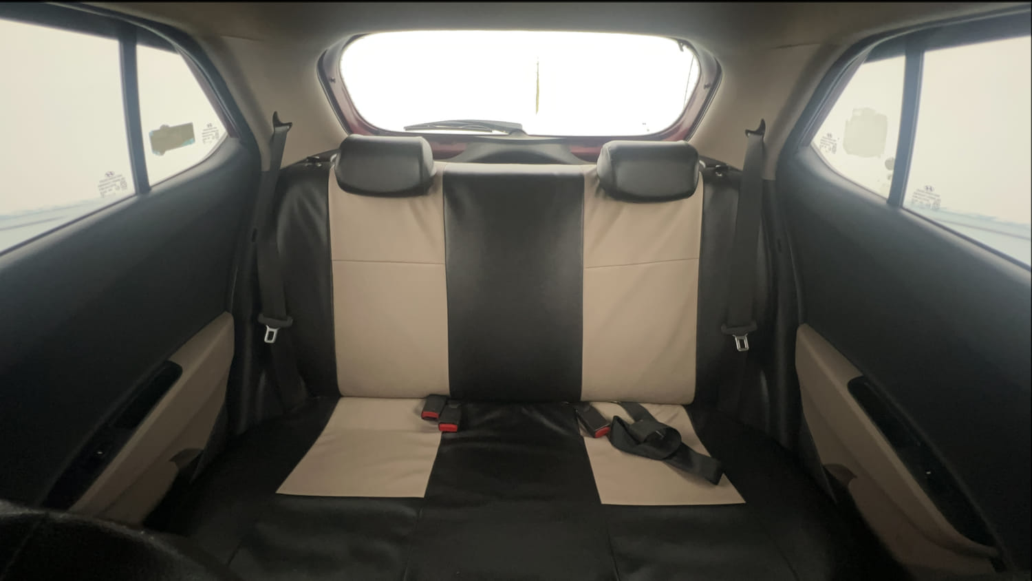 Used 2016 Hyundai Grand i10 Asta 1.2 Kappa VTVT (O) Petrol Manual interior REAR SEAT CONDITION VIEW