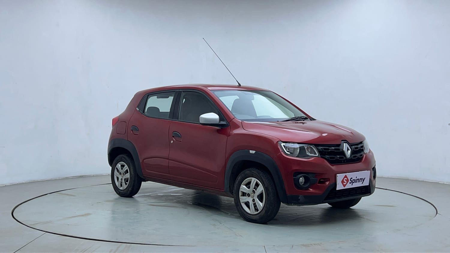 Used 2017 Renault Kwid 1.0 RXT AMT Opt Petrol Automatic exterior RIGHT FRONT CORNER VIEW