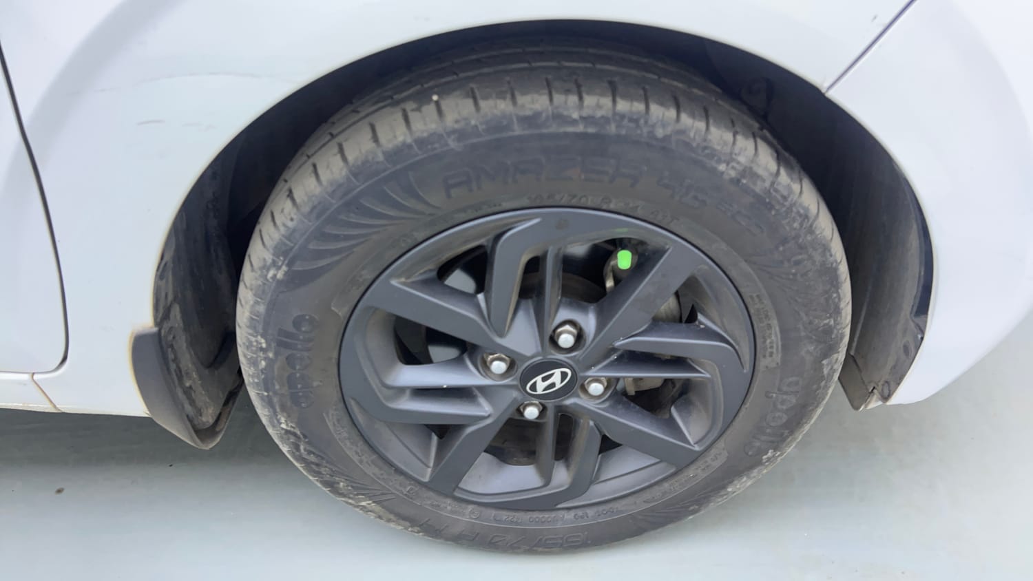Used 2022 Hyundai Grand i10 Nios Sportz U2 1.2 CRDi Diesel Manual tyres RIGHT FRONT TYRE RIM VIEW
