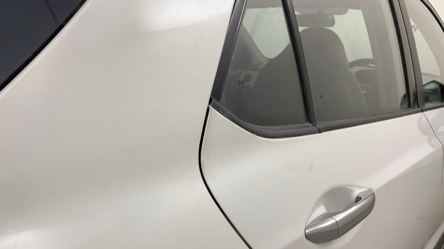 Used 2014 Hyundai Grand i10 Sportz 1.2 Kappa VTVT Petrol Manual dents MINOR SCRATCH