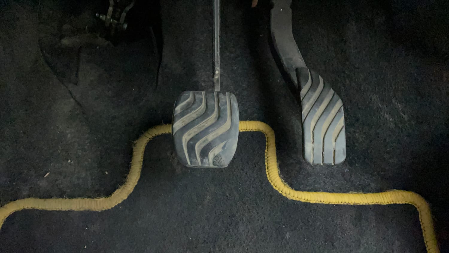 Used 2018 Renault Kwid 1.0 RXT AMT Opt Petrol Automatic interior PEDALS VIEW