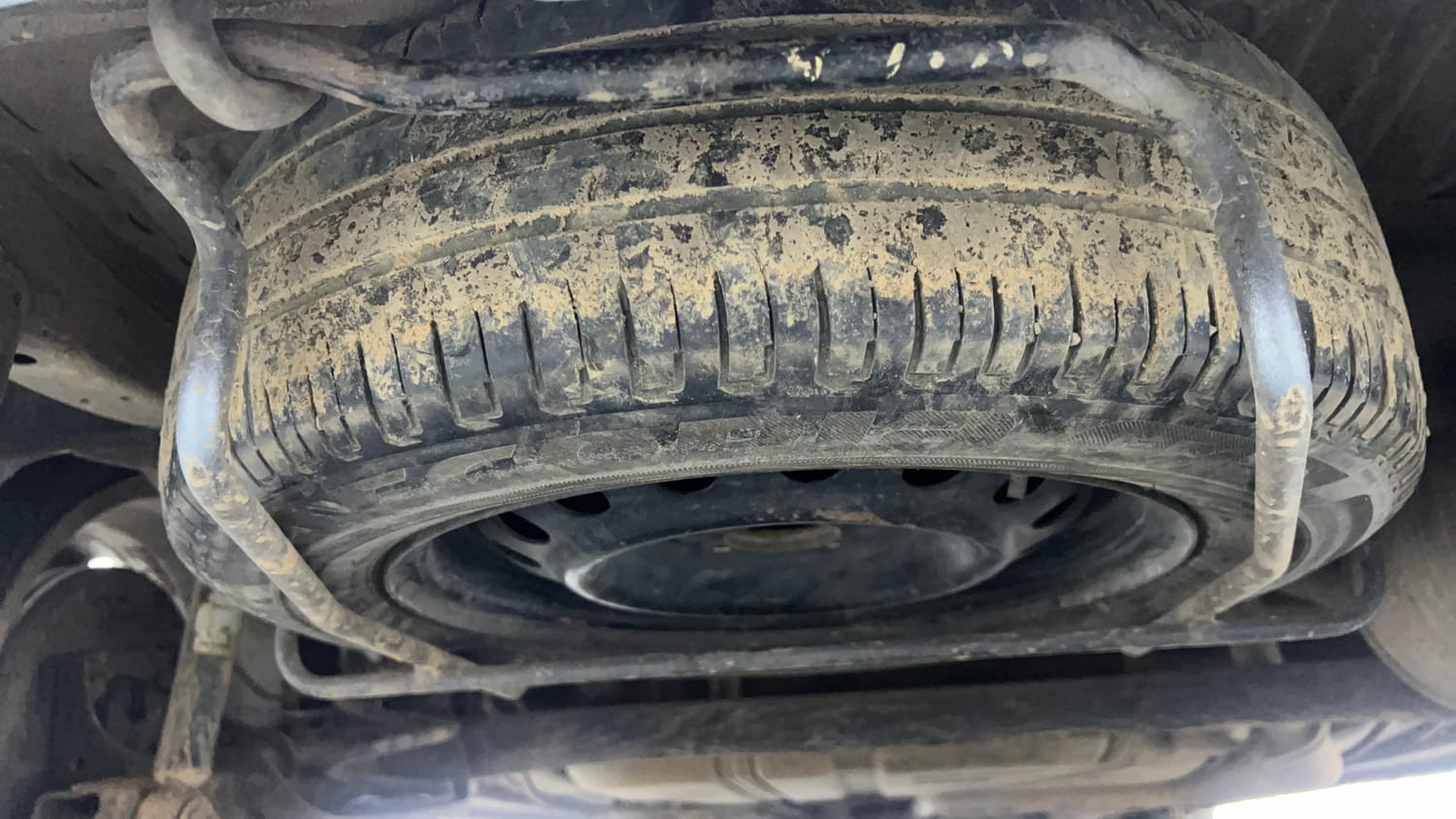 Used 2016 Maruti Suzuki Ertiga ZDI + SHVS Diesel Manual tyres SPARE TYRE VIEW