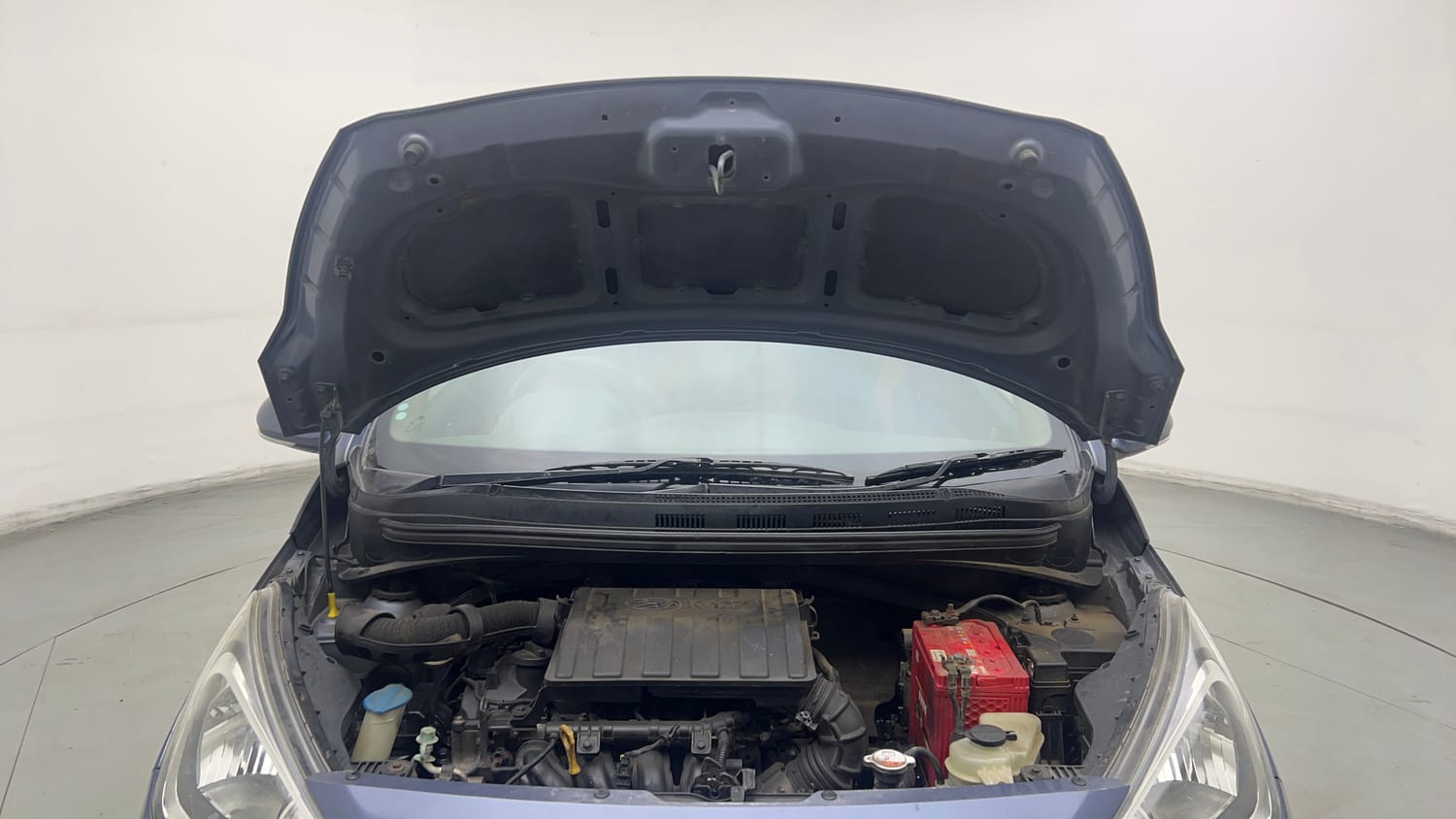 Used 2014 Hyundai Xcent S 1.2 Petrol Manual engine ENGINE & BONNET OPEN FRONT VIEW