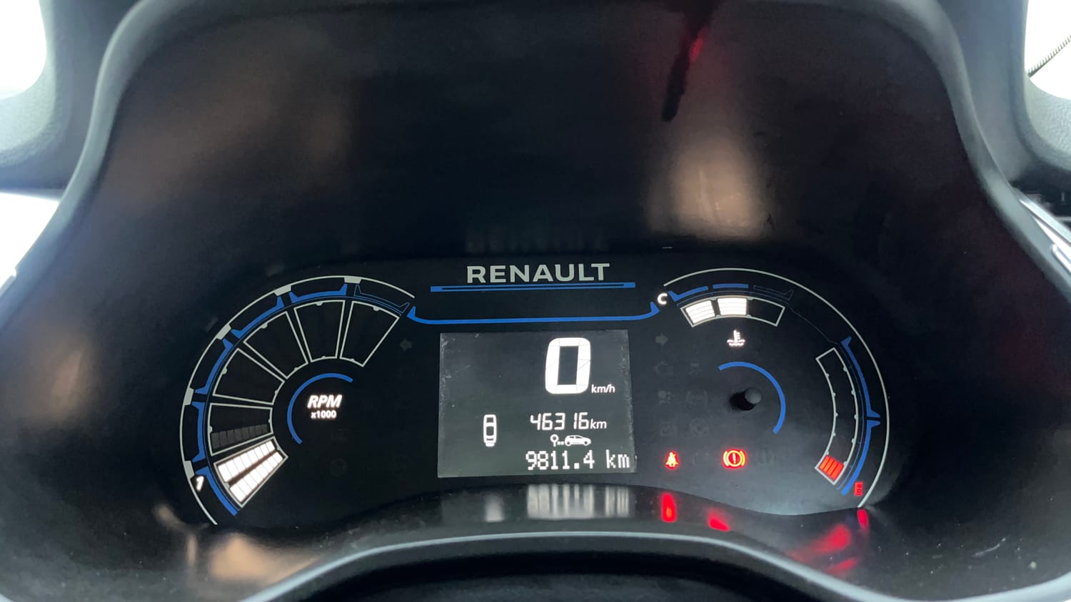 Used 2020 Renault Triber RXZ Petrol Manual interior CLUSTERMETER VIEW