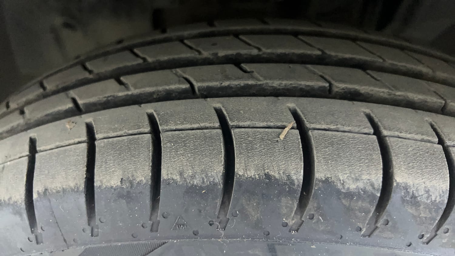 Used 2021 Renault Triber RXT Petrol Manual tyres LEFT FRONT TYRE TREAD VIEW
