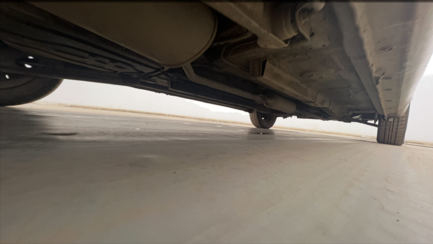 Used 2013 Maruti Suzuki Wagon R VXI Petrol Manual extra REAR RIGHT UNDERBODY VIEW