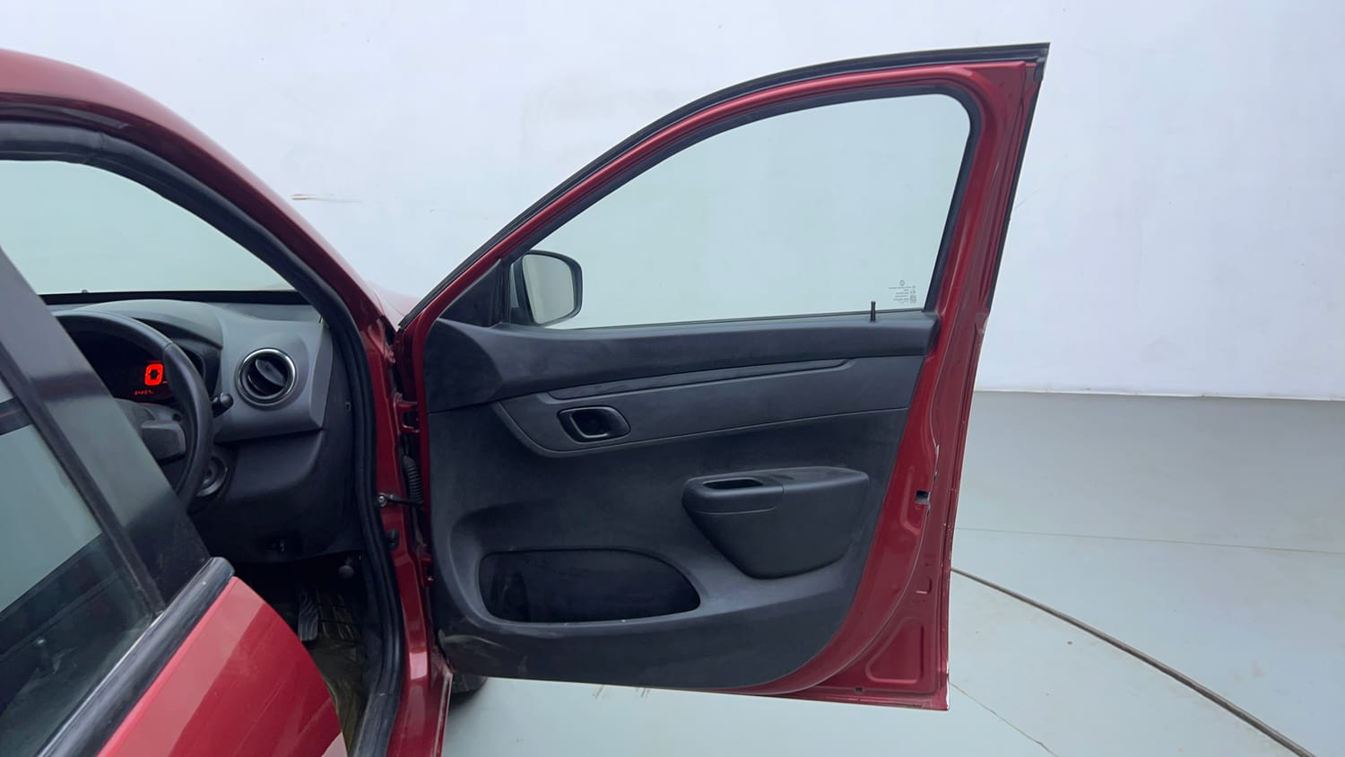 Used 2017 Renault Kwid 1.0 RXT AMT Opt Petrol Automatic interior RIGHT FRONT DOOR OPEN VIEW