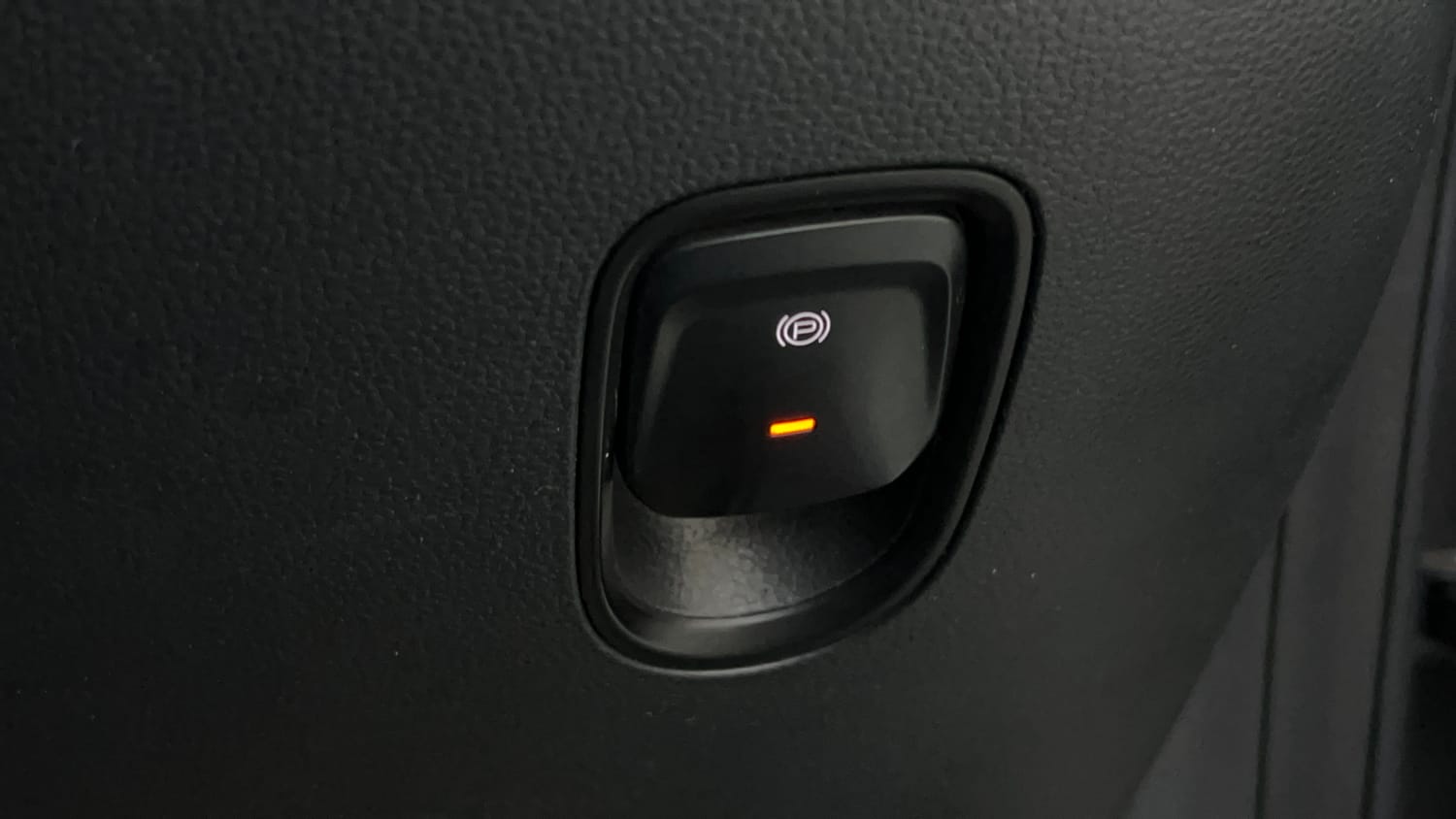 Used 2025 MG Motors Windsor EV Essence Pro Electric Automatic top_features Electronic parking brake