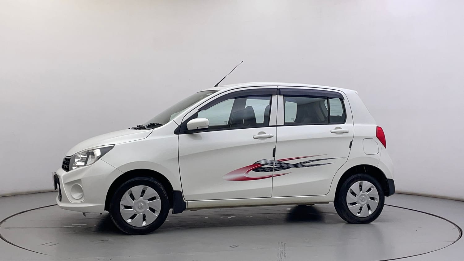 Used 2018 Maruti Suzuki Celerio ZXi Petrol Manual exterior LEFT SIDE VIEW