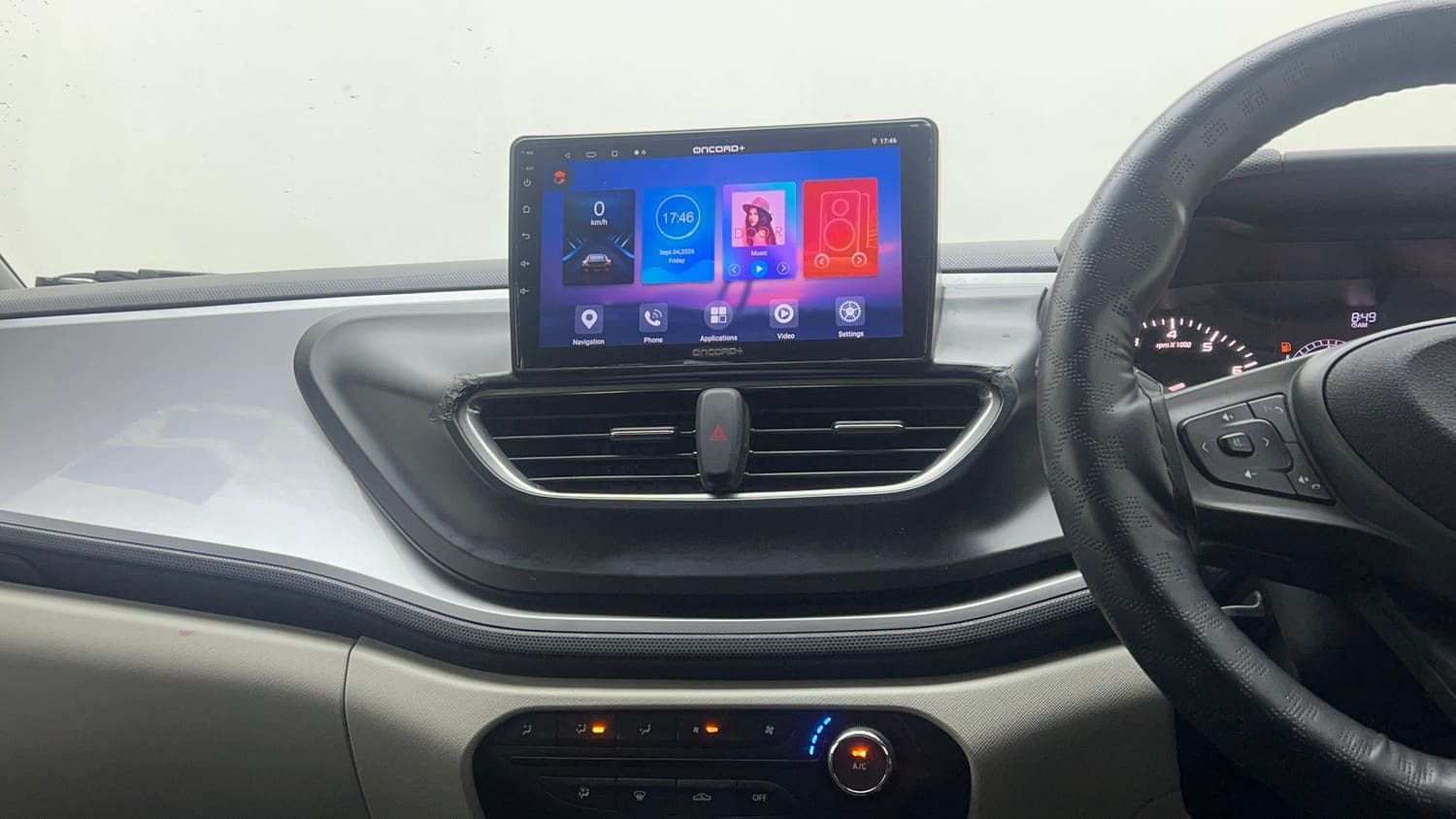 Used 2023 Tata Altroz XM Petrol Petrol Manual interior MUSIC SYSTEM & AC CONTROL VIEW