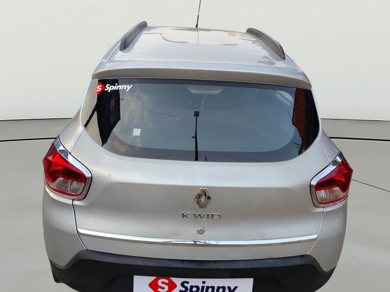 Used 2017 Renault Kwid RXT Opt Petrol Manual exterior EXTERIOR ROOF VIEW