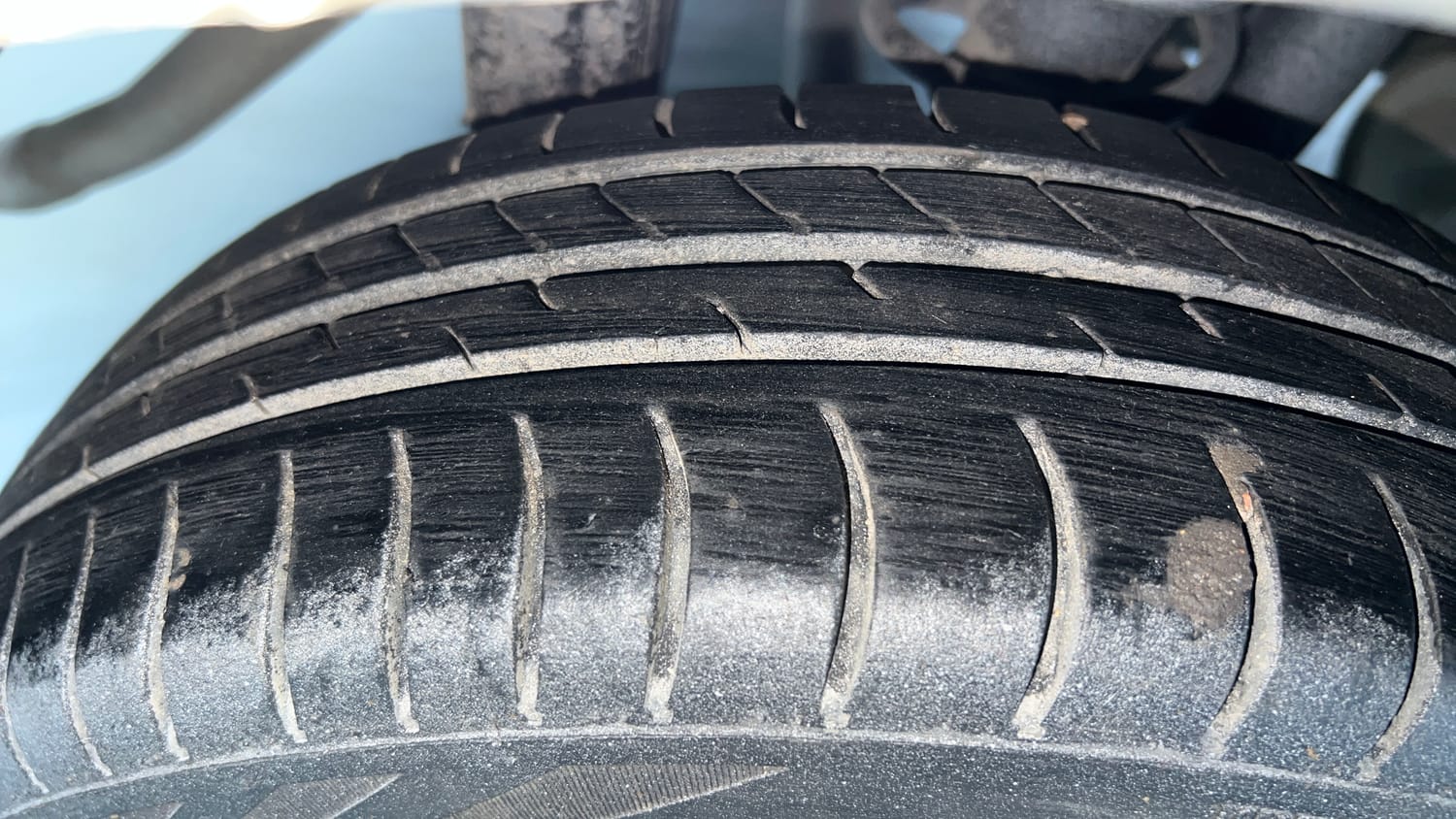 Used 2016 Maruti Suzuki Alto K10 LXi Petrol Manual tyres RIGHT REAR TYRE TREAD VIEW