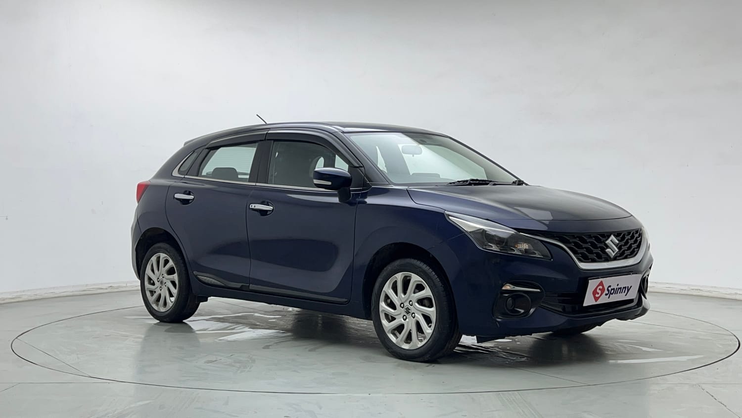 Used 2022 Maruti Suzuki Baleno Zeta MT Petrol Manual exterior RIGHT FRONT CORNER VIEW