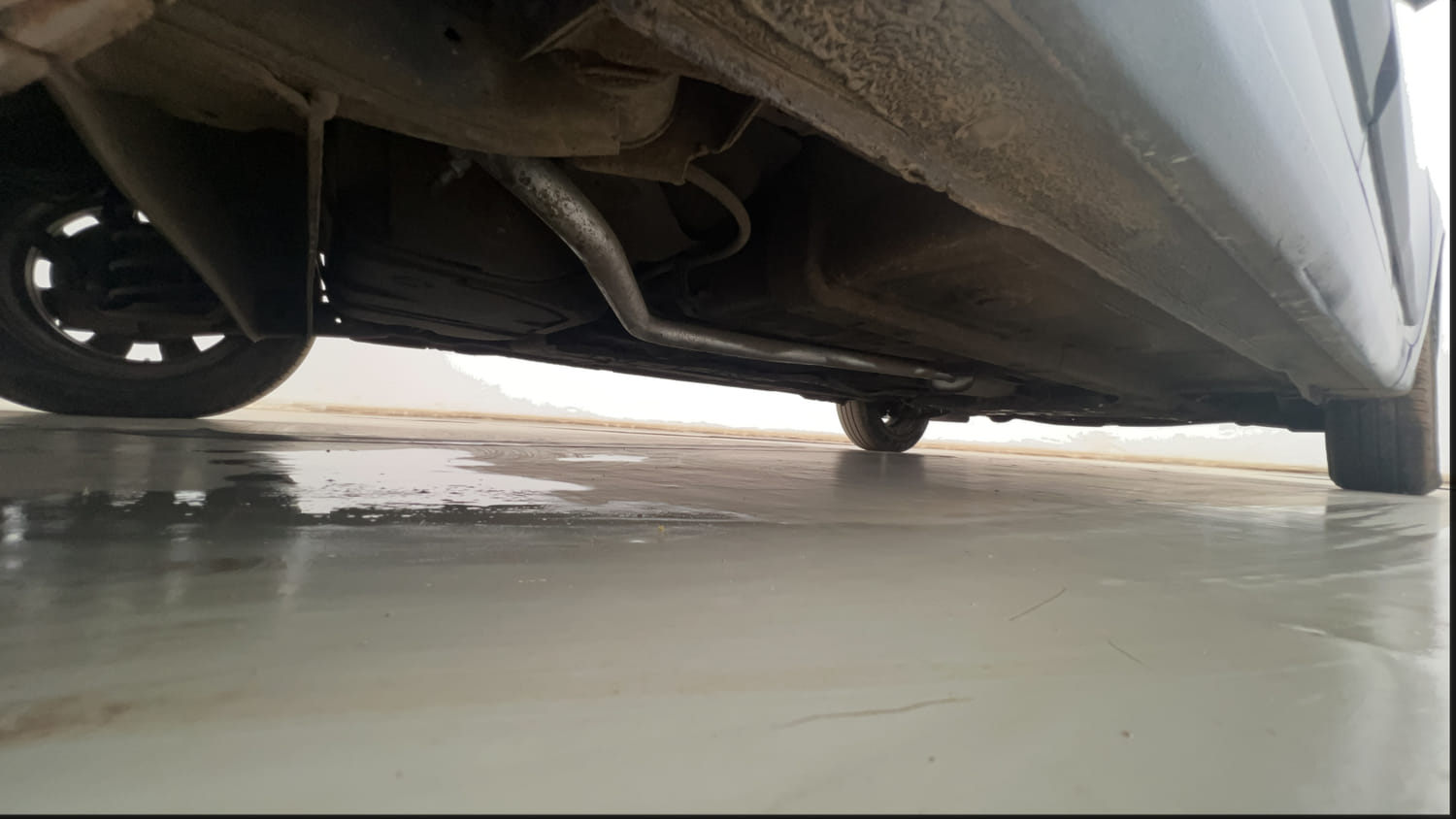 Used 2016 Hyundai Xcent SX 1.2 Petrol Manual extra REAR RIGHT UNDERBODY VIEW
