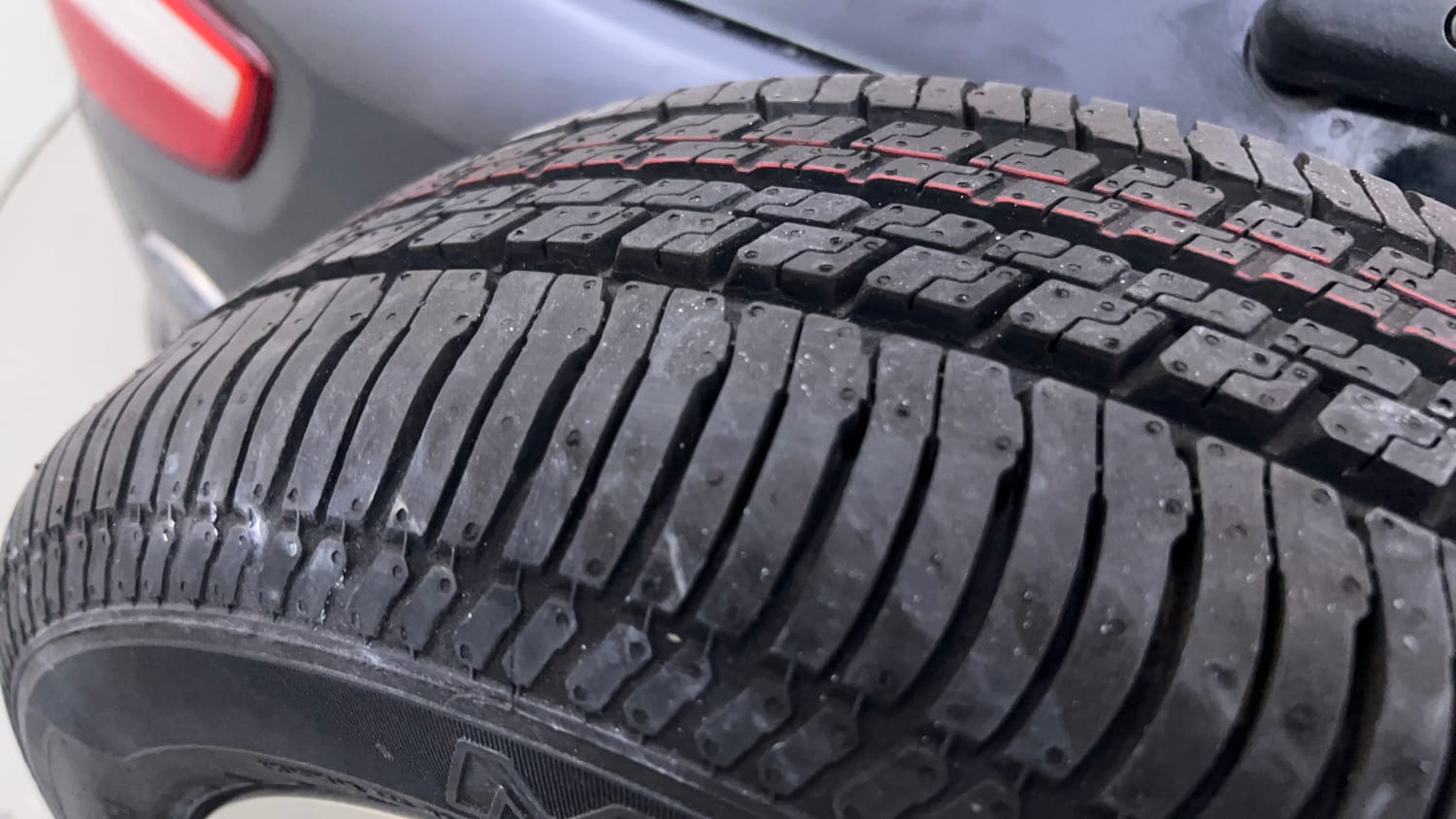 Used 2018 Ford EcoSport Titanium 1.5L TDCi Diesel Manual tyres SPARE TYRE VIEW