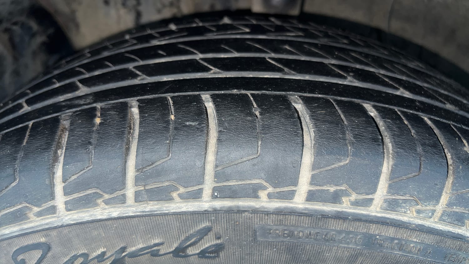 Used 2024 Hyundai Creta SX 1.5 Petrol IVT Petrol Automatic tyres LEFT FRONT TYRE TREAD VIEW