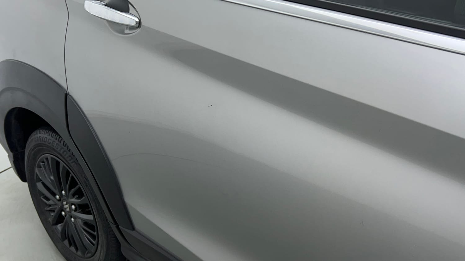 Used 2020 Maruti Suzuki XL6 Zeta MT Petrol Petrol Manual dents MINOR SCRATCH