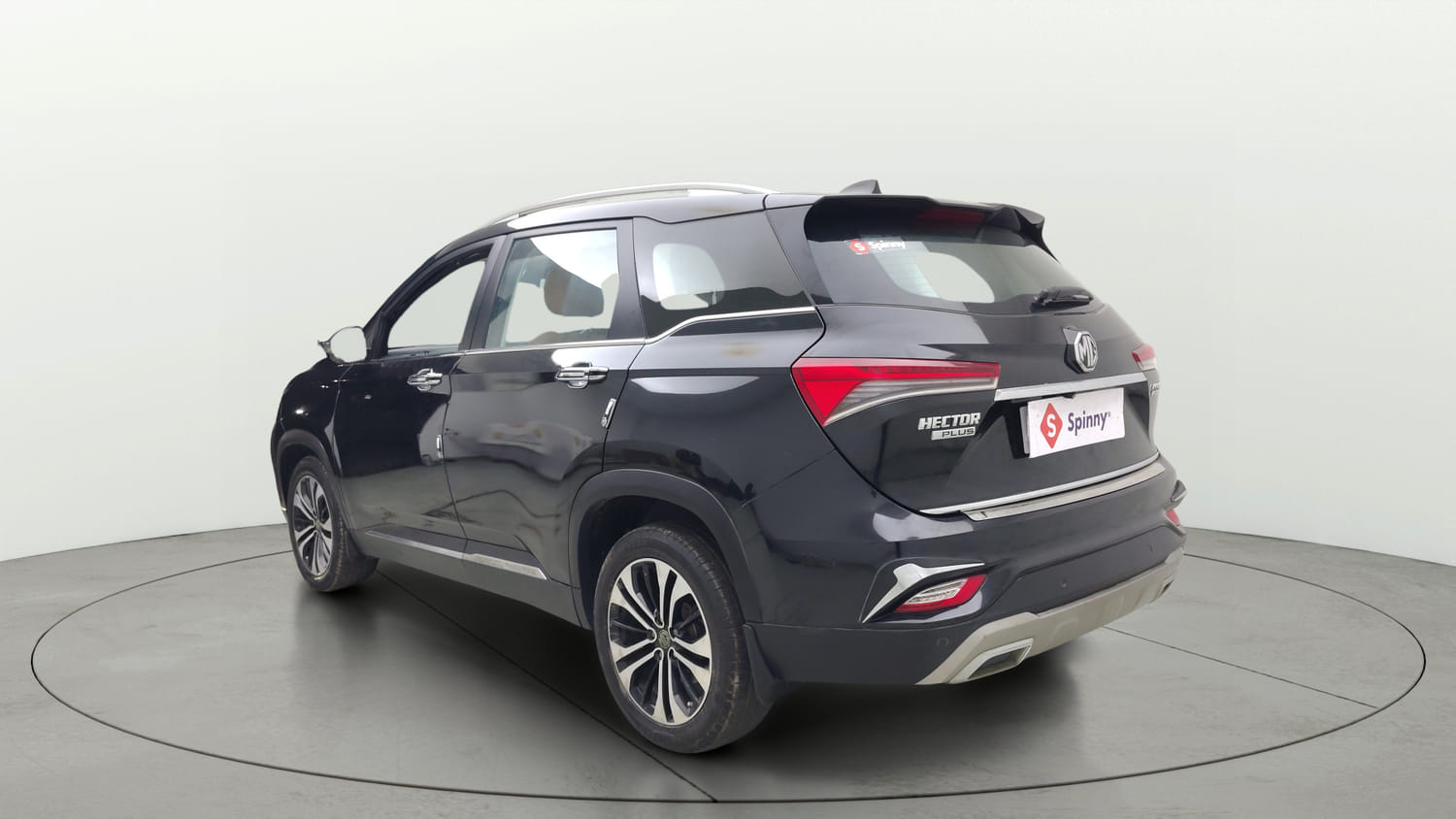 Used 2021 MG Motors Hector Plus Sharp 1.5 Petrol Turbo DCT 6-STR Petrol Automatic exterior LEFT REAR CORNER VIEW