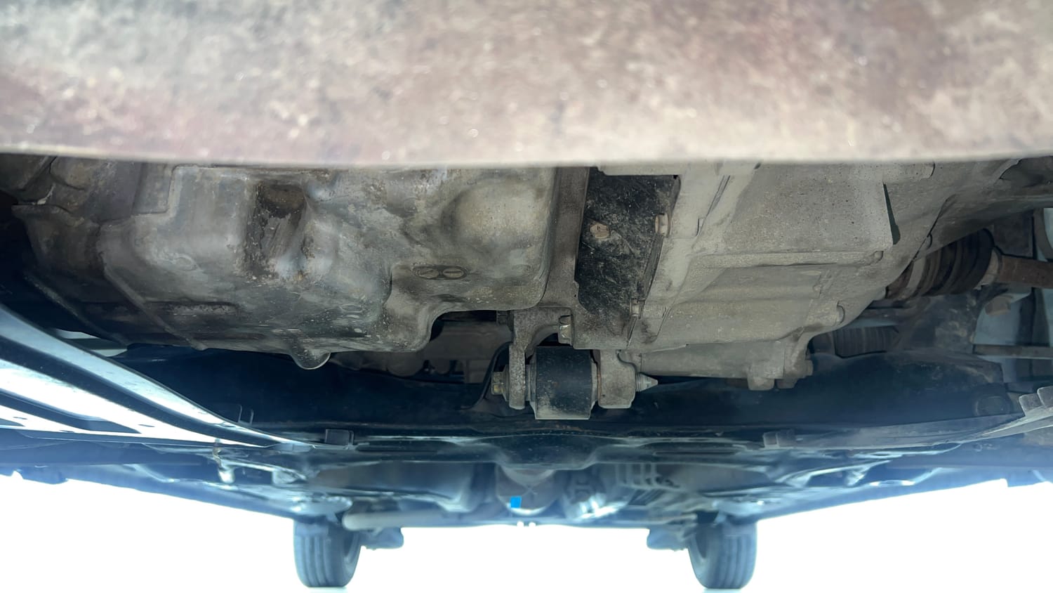 Used 2015 Honda Amaze 1.2 S i-VTEC Petrol Manual extra FRONT LEFT UNDERBODY VIEW