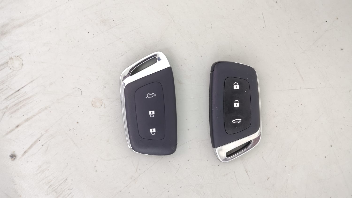 Used 2021 MG Motors Hector Plus Sharp 1.5 Petrol Turbo DCT 6-STR Petrol Automatic extra CAR KEY VIEW