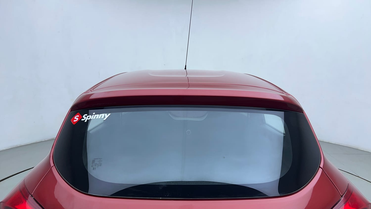 Used 2017 Renault Kwid 1.0 RXT AMT Opt Petrol Automatic exterior BACK WINDSHIELD VIEW