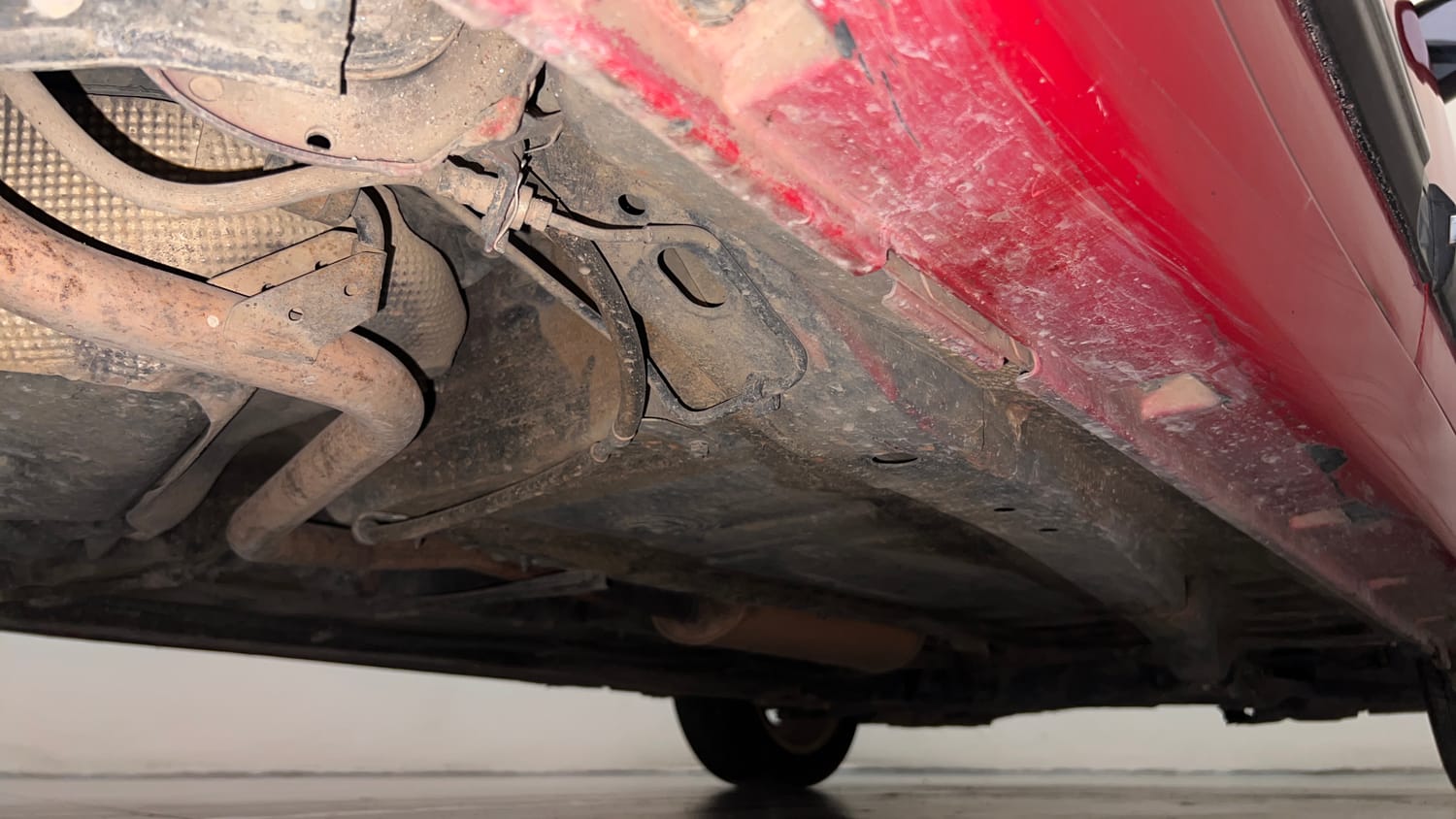 Used 2016 Maruti Suzuki Baleno Zeta 1.2 AT Petrol Automatic extra REAR RIGHT UNDERBODY VIEW