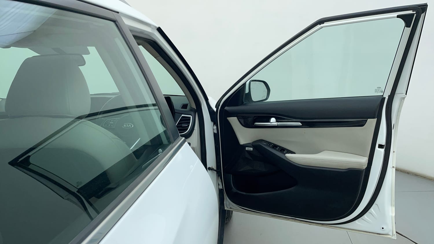 Used 2019 Kia Seltos HTX Plus 1.5 Diesel Diesel Manual interior RIGHT FRONT DOOR OPEN VIEW