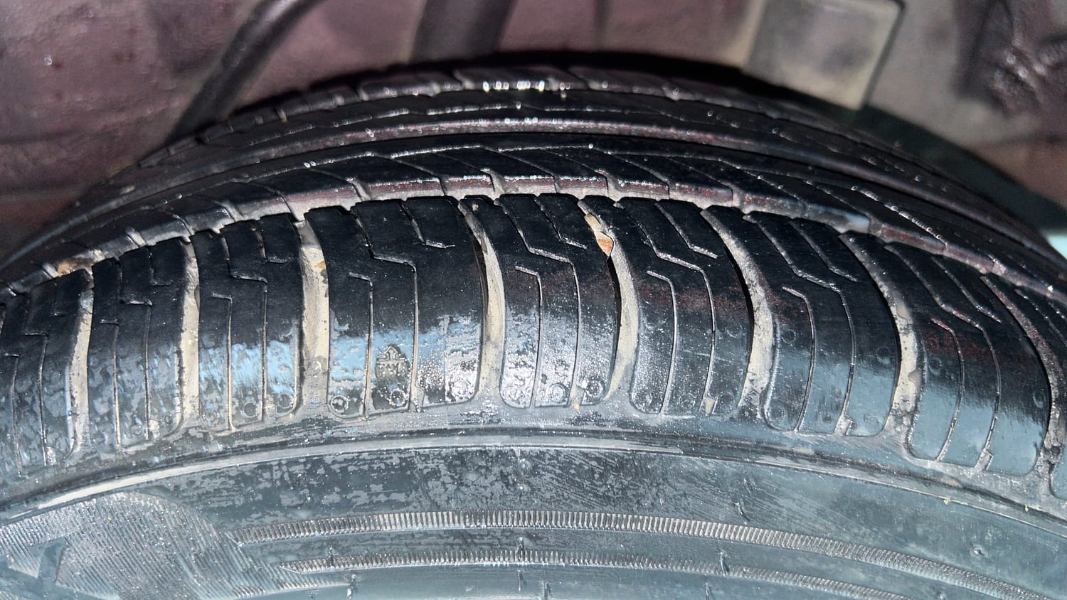 Used 2015 Honda Amaze 1.2 S i-VTEC Petrol Manual tyres LEFT REAR TYRE TREAD VIEW
