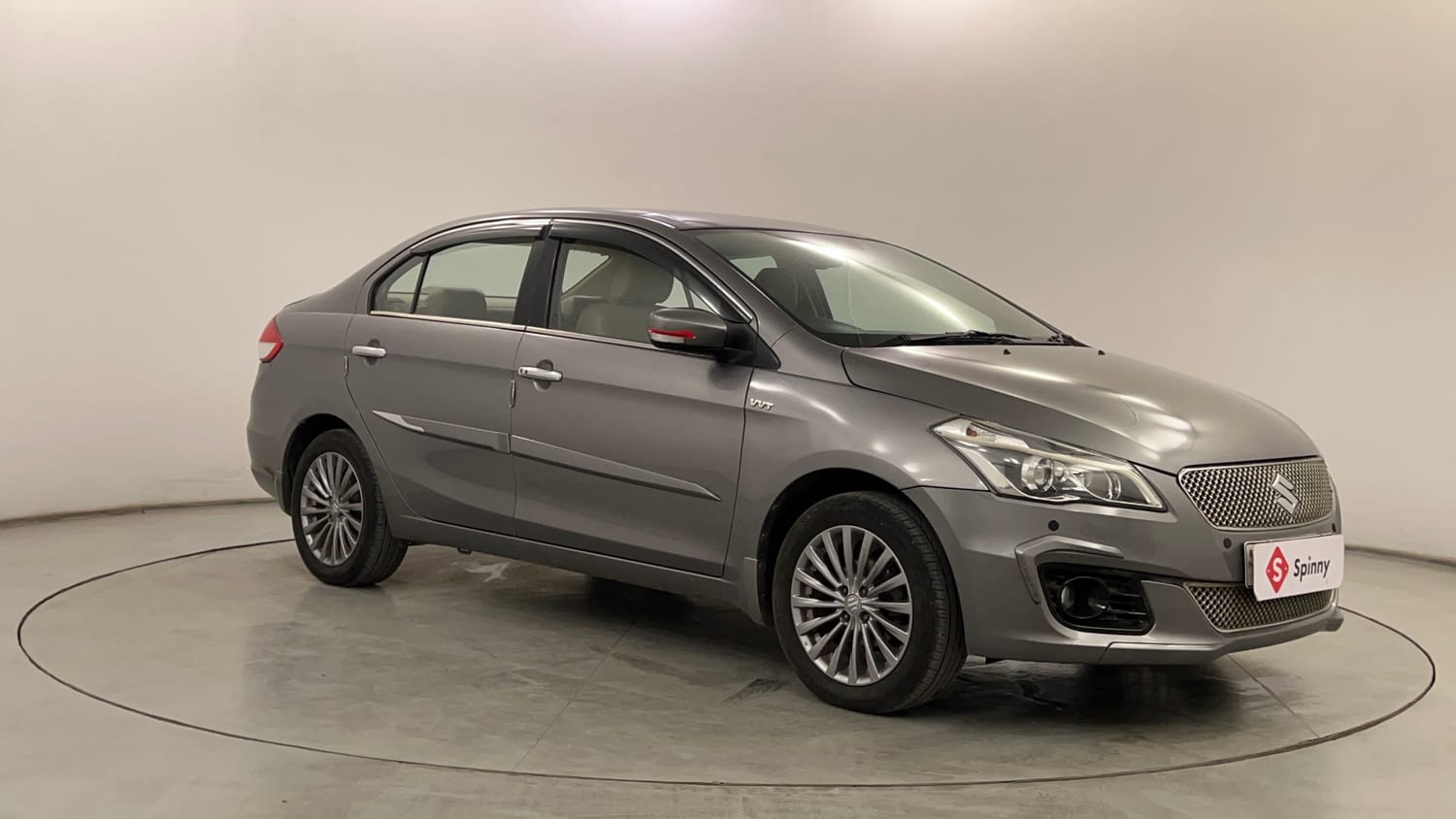 Used 2017 Maruti Suzuki Ciaz ZXI+ CNG (Outside Fitted) Cng Manual exterior RIGHT FRONT CORNER VIEW
