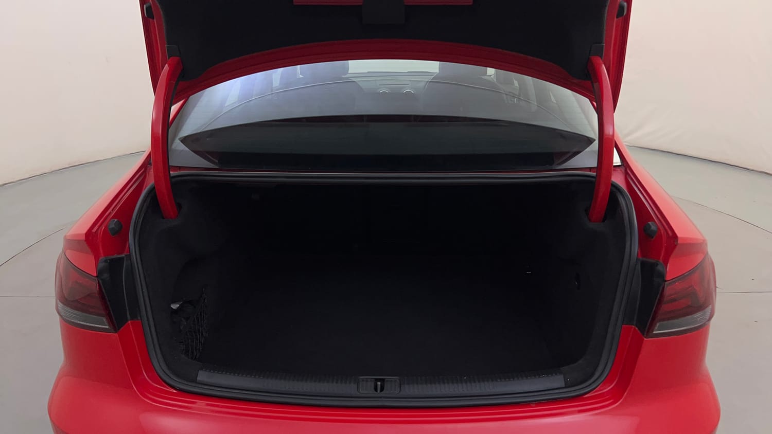 Used 2015 Audi A3 35 TDI Premium Plus + Sunroof Diesel Automatic interior DICKY INSIDE VIEW