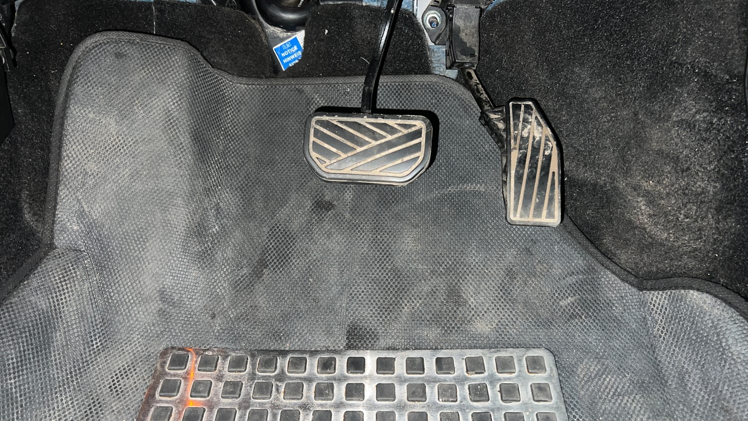 Used 2018 Maruti Suzuki Baleno Zeta 1.2 AT Petrol Automatic interior PEDALS VIEW