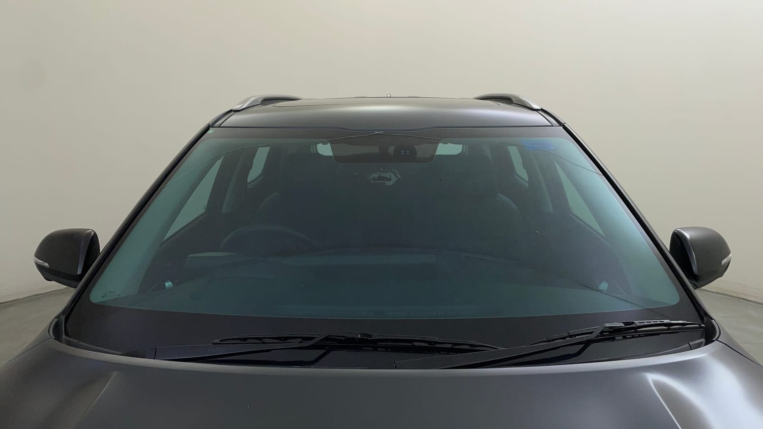 Used 2022 Kia Seltos X Line 1.4 DCT Petrol Automatic exterior FRONT WINDSHIELD VIEW