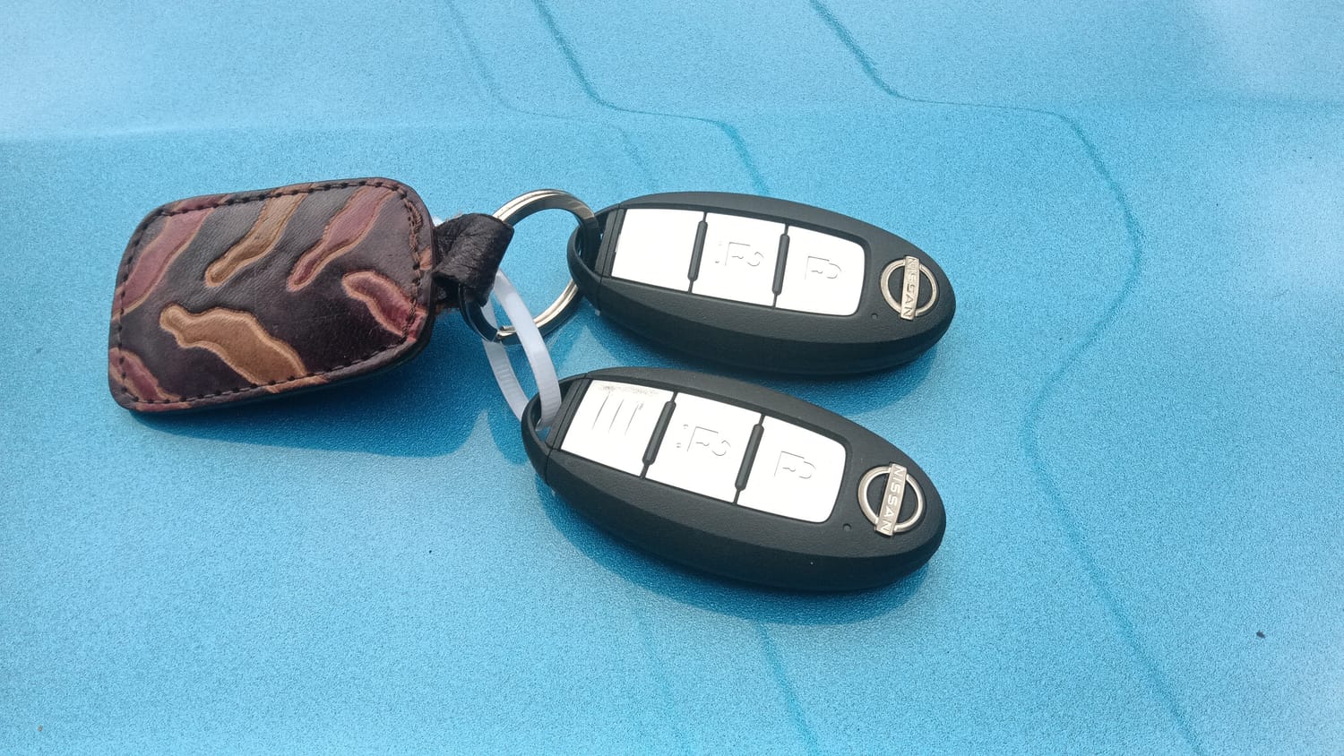 Used 2023 Nissan Magnite XV AMT Petrol Automatic extra CAR KEY VIEW