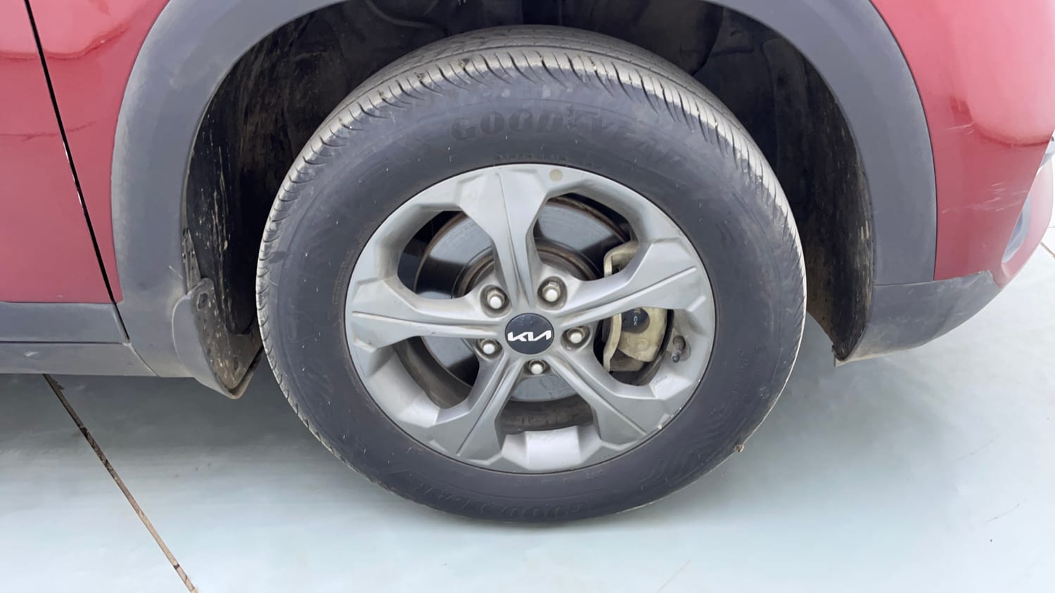 Used 2021 Kia Seltos HTK Plus 1.5 Diesel Diesel Manual tyres RIGHT FRONT TYRE RIM VIEW