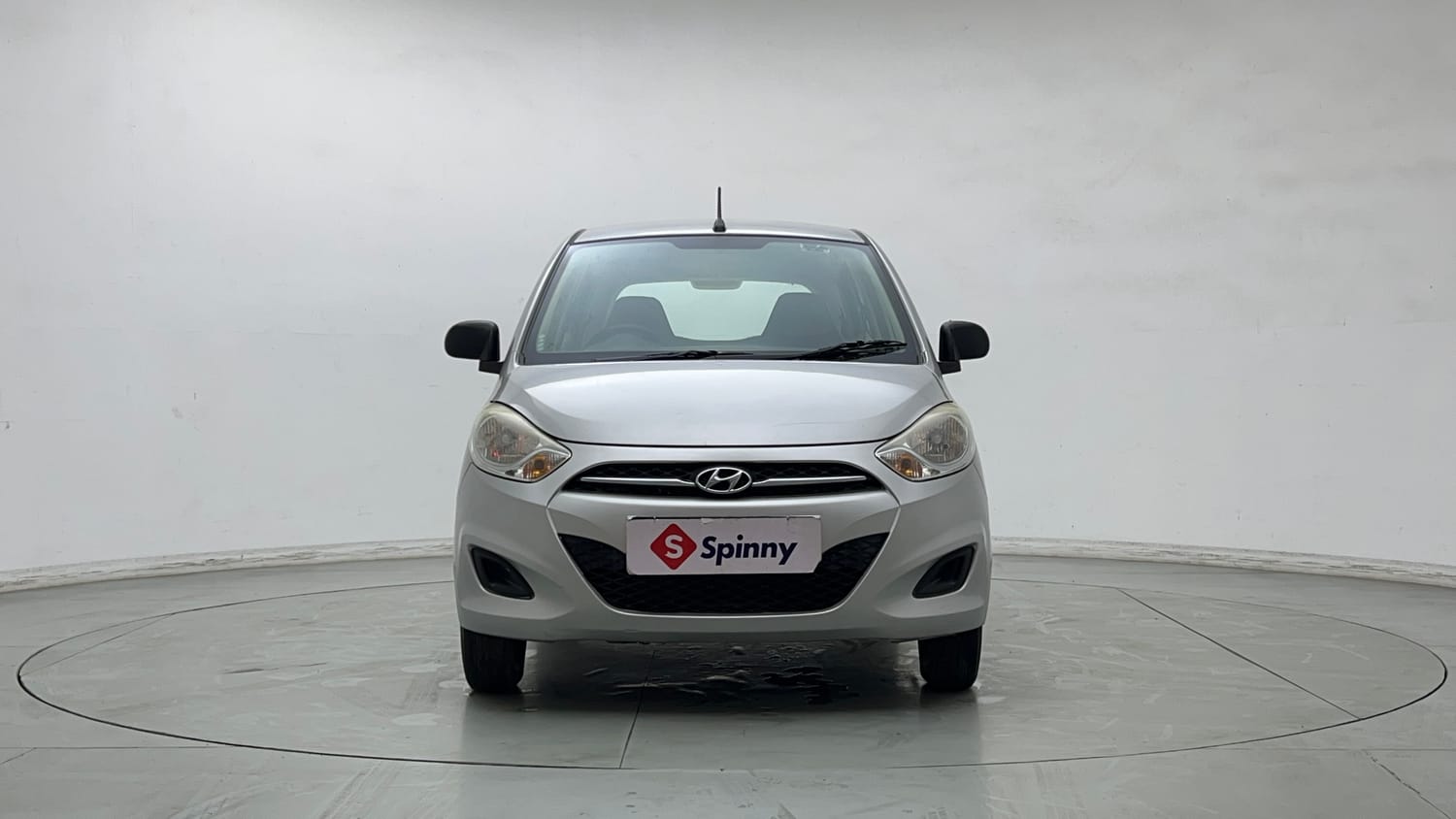 Used 2013 Hyundai i10 Era 1.1 iRDE2 Petrol Manual exterior FRONT VIEW