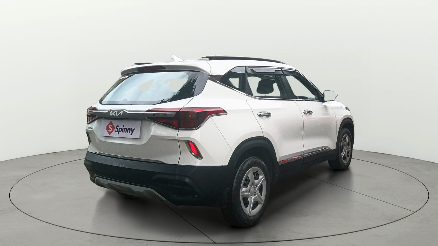 Used 2021 Kia Seltos HTK 1.5 Petrol Manual exterior RIGHT REAR CORNER VIEW