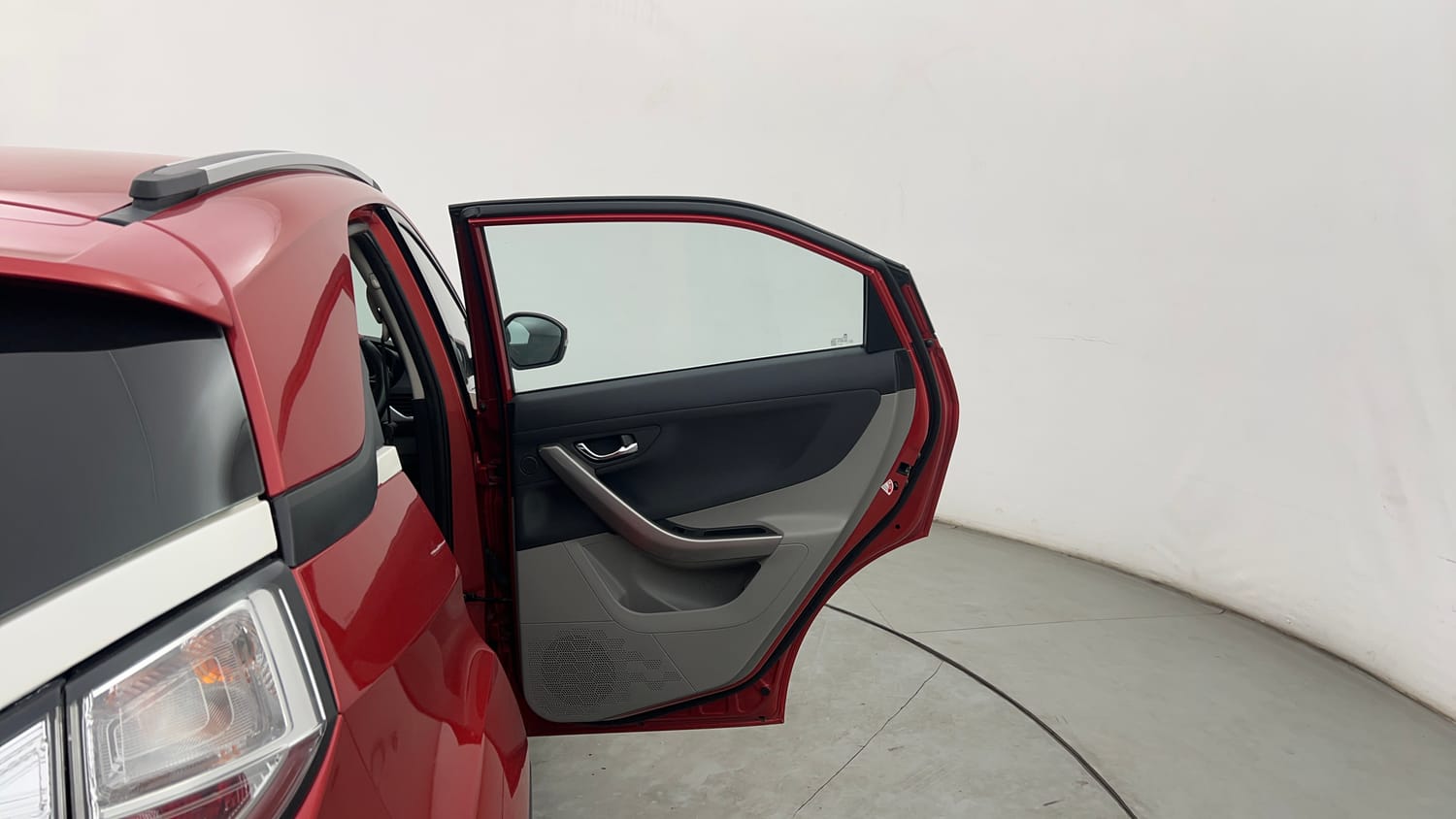 Used 2019 Tata Nexon XZ Plus Diesel Diesel Manual interior RIGHT REAR DOOR OPEN VIEW