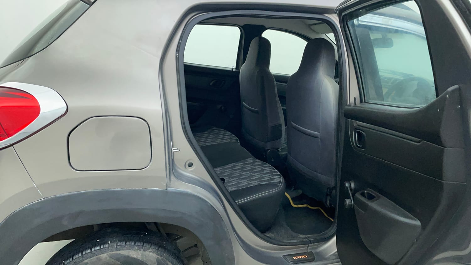 Used 2018 Renault Kwid 1.0 RXT AMT Opt Petrol Automatic interior RIGHT SIDE REAR DOOR CABIN VIEW