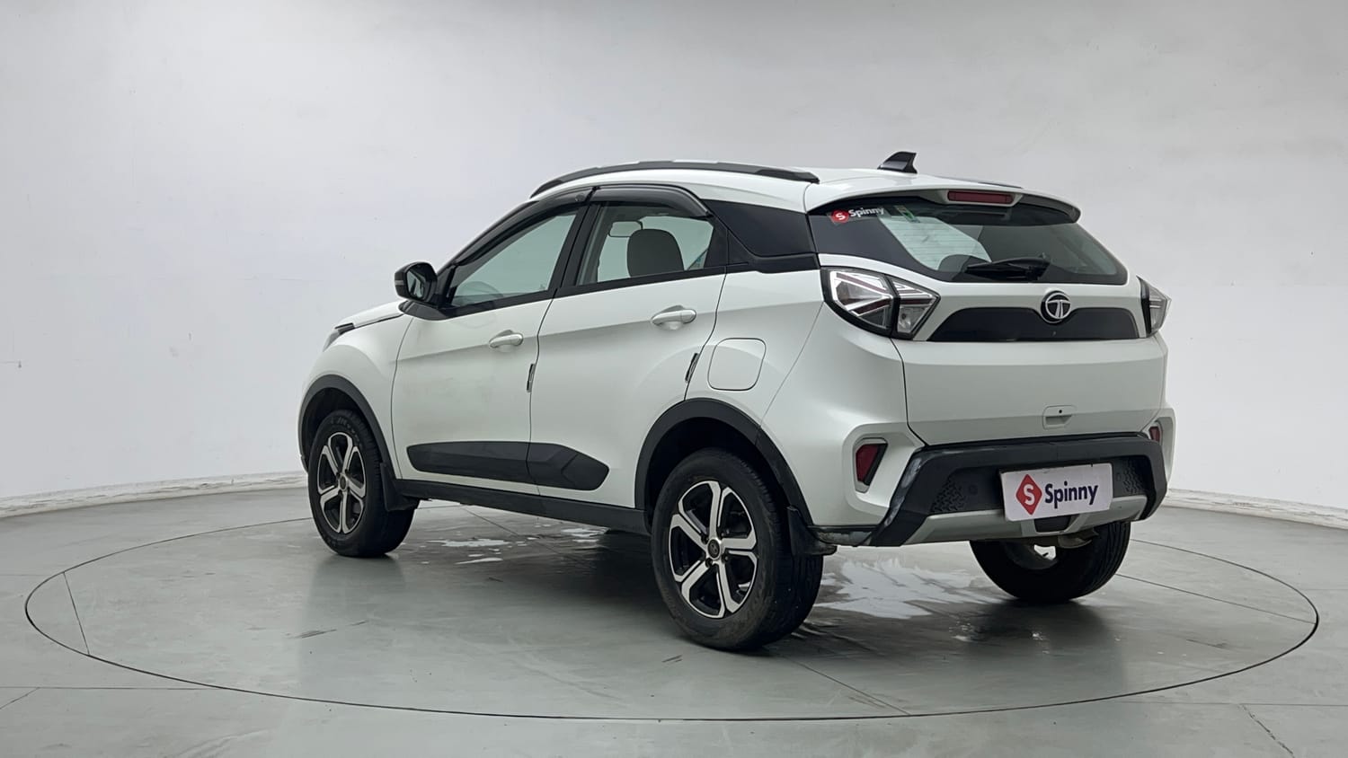Used 2022 Tata Nexon XZ Plus (HS) Petrol Manual exterior LEFT REAR CORNER VIEW