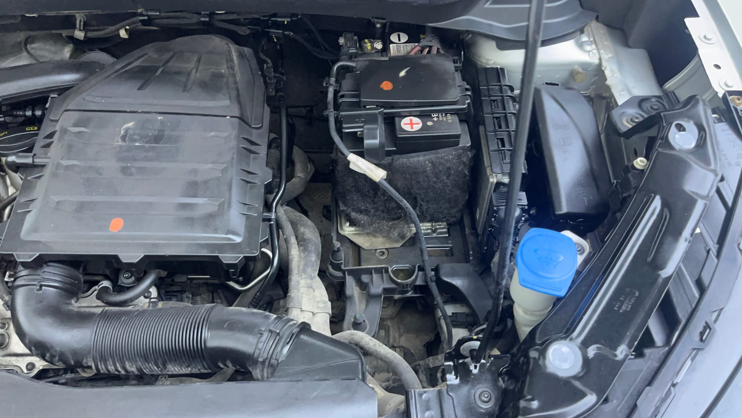 Used 2023 Skoda Kushaq Ambition 1.0L TSI MT Petrol Manual engine ENGINE LEFT SIDE VIEW