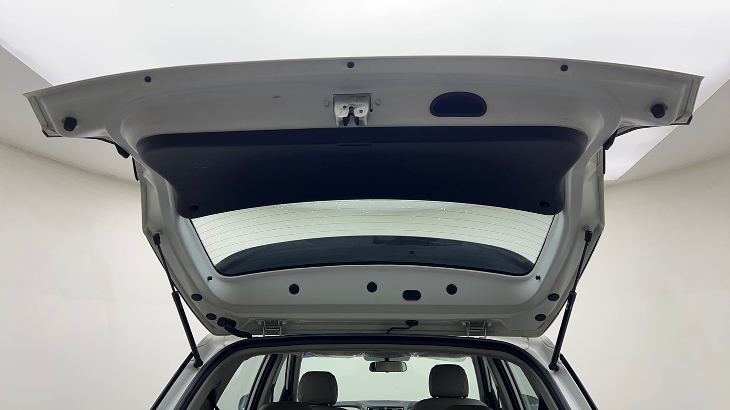 Used 2021 Hyundai Creta S 1.5 Petrol Petrol Manual interior DICKY DOOR OPEN VIEW