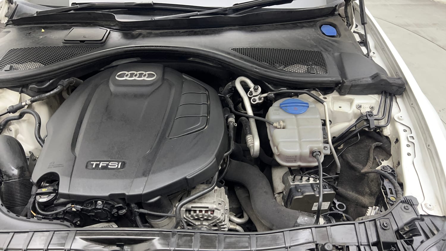 Used 2017 audi A6 35 TFSI S Line Matrix Petrol Automatic engine ENGINE LEFT SIDE VIEW
