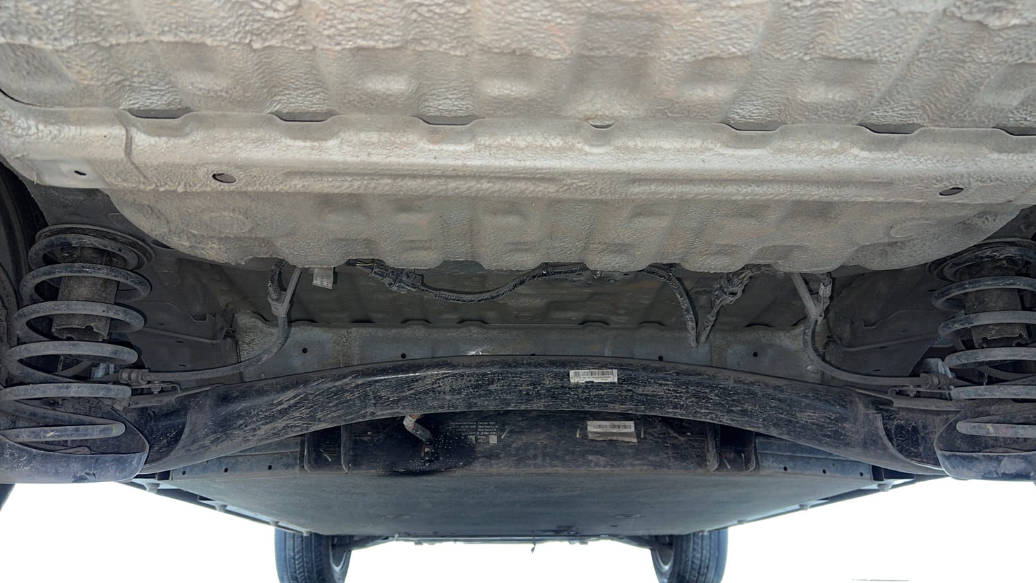 Used 2025 MG Motors Windsor EV Essence Pro Electric Automatic extra REAR UNDERBODY VIEW (TAKEN FROM REAR)