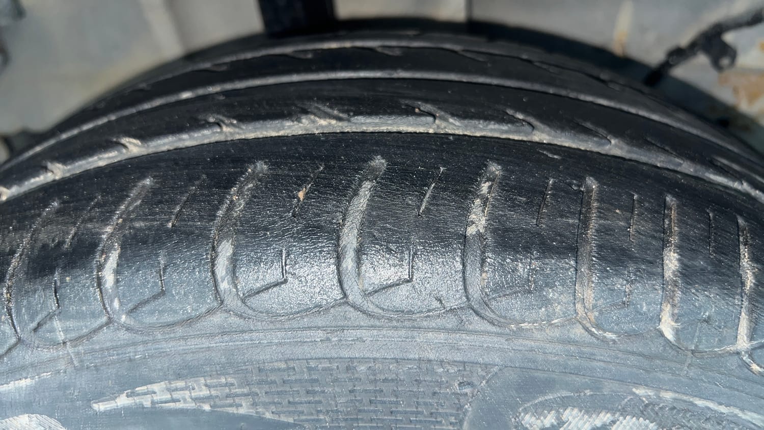 Used 2020 Tata Tiago Revotron XZA Petrol Automatic tyres RIGHT REAR TYRE TREAD VIEW