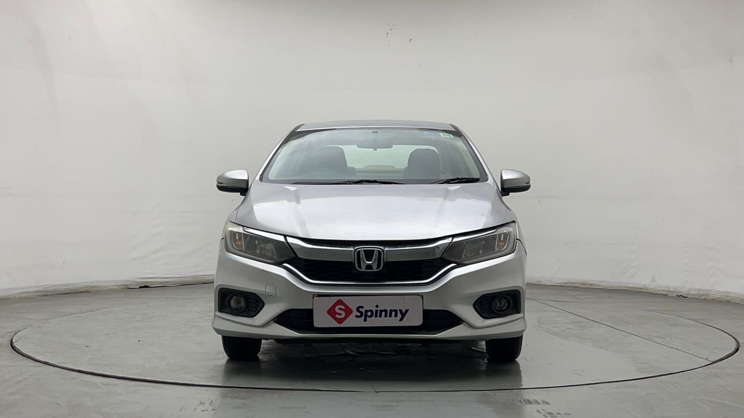 Used 2018 Honda City V Petrol Petrol Manual exterior FRONT VIEW