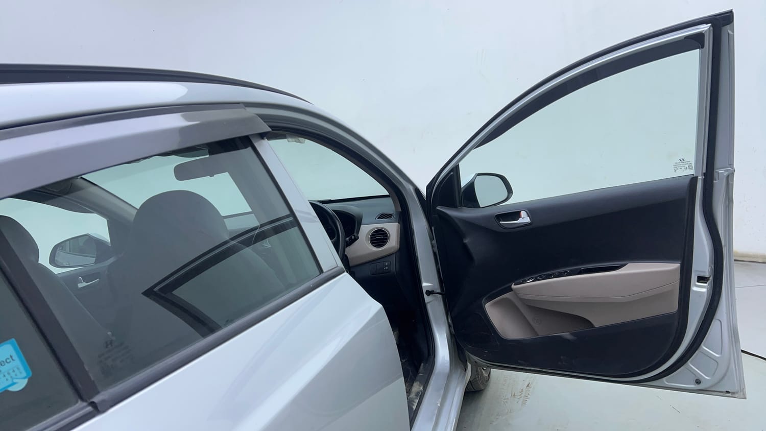 Used 2018 Hyundai Grand i10 Sportz AT 1.2 Kappa VTVT Petrol Automatic interior RIGHT FRONT DOOR OPEN VIEW