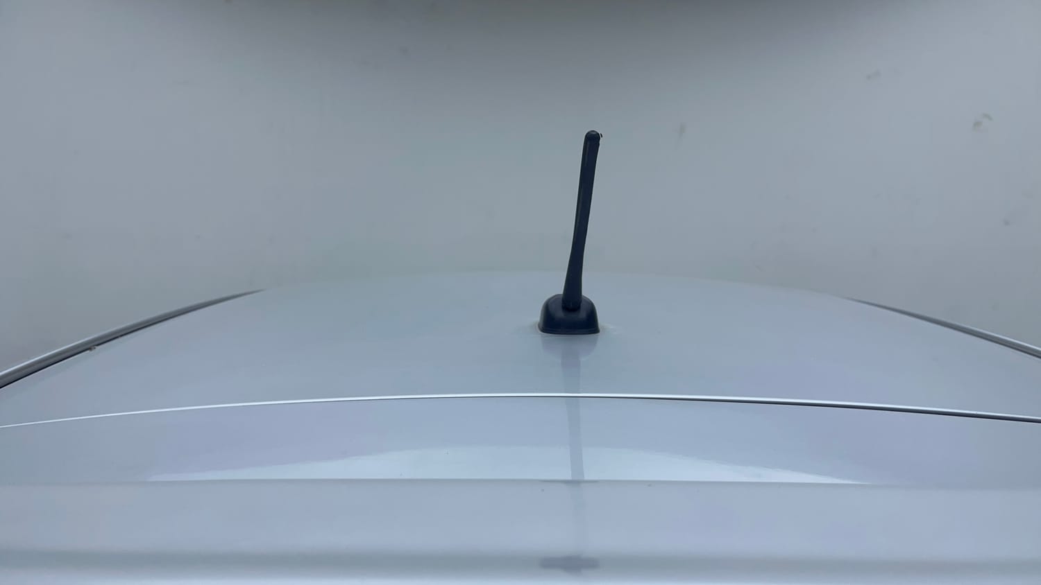 Used 2013 Maruti Suzuki Swift VXi Petrol Manual exterior EXTERIOR ROOF VIEW
